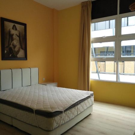 Xenia Homestay Kuching Dış mekan fotoğraf